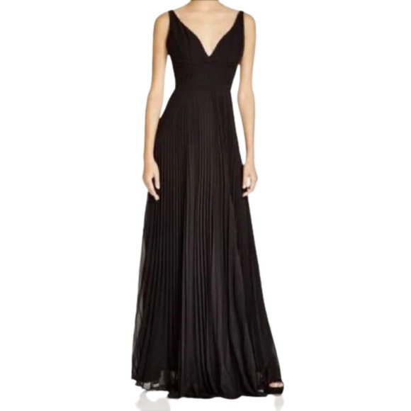 Laundry by Shelli Segal Hudson Gown Open Back Pleated Deep V Neck Chiffon Size 4 - Picture 1 of 15